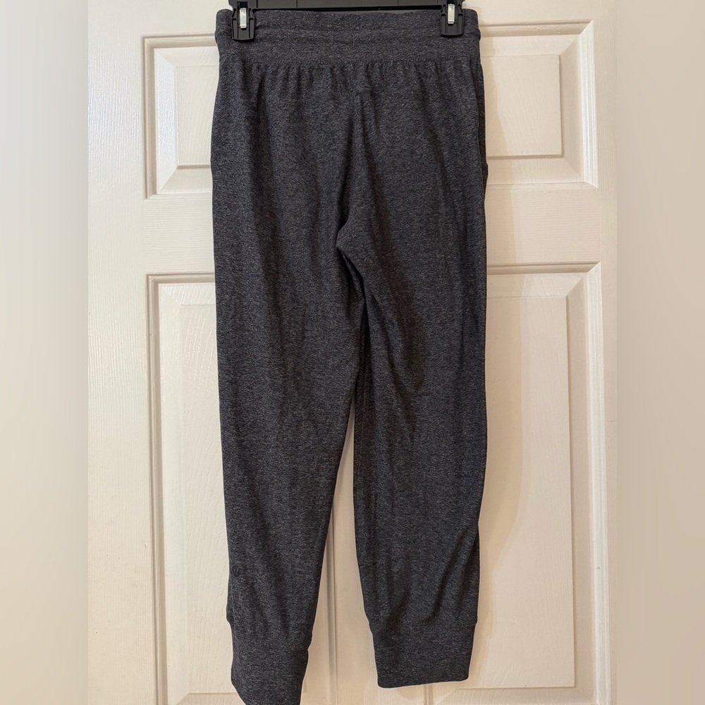 Lululemon Ready to Rulu High-Rise Cropped Joggers - Picture 2 of 3